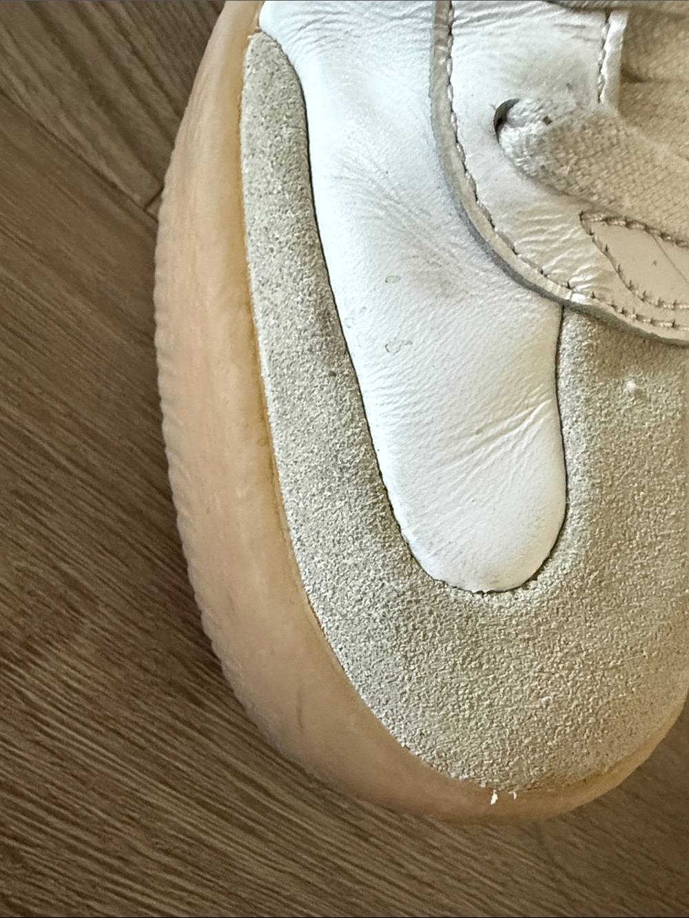 adidas Women’s Sambae Sneakers - White/Black/Gum - Picture 8 of 9